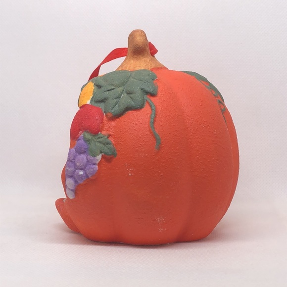 Thanksgiving Pumpkin Table Decoration Indian Woman ๐ฆ ๐ - Picture 2 of 5